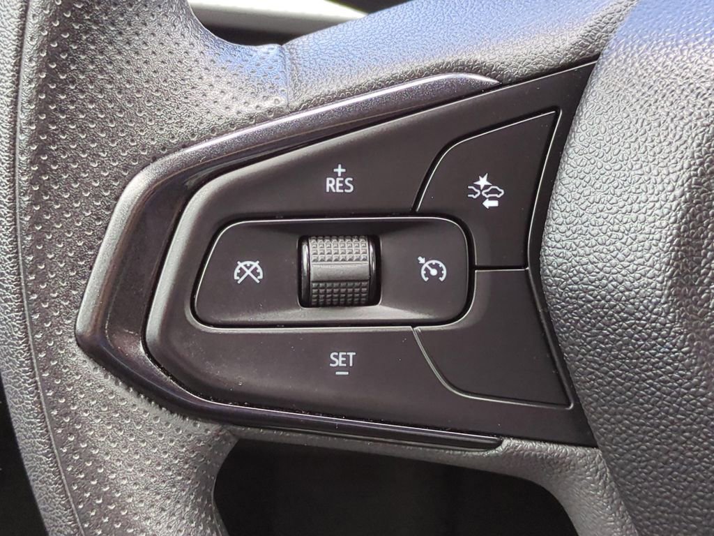 Used 2024 Chevrolet Trax LT image 19