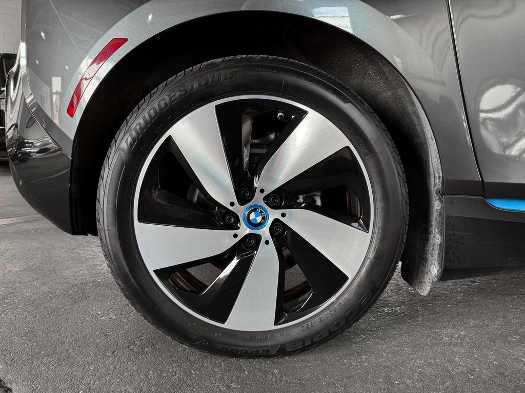 Used 2018 BMW i3 image 7