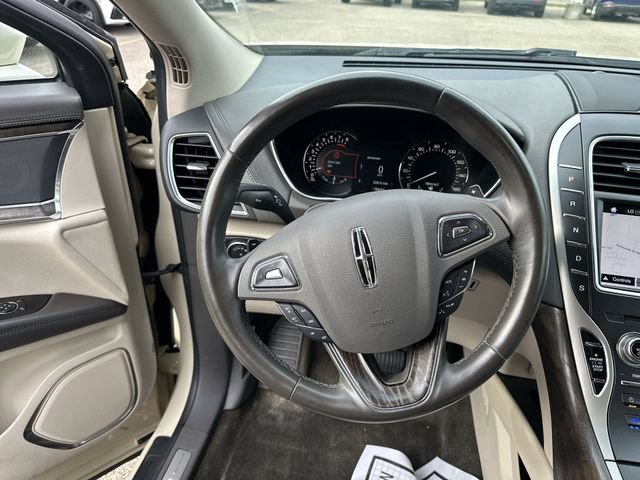 Used 2018 Lincoln MKX Reserve w/ Lincoln MKX Climate Package AWD/4WD image 19
