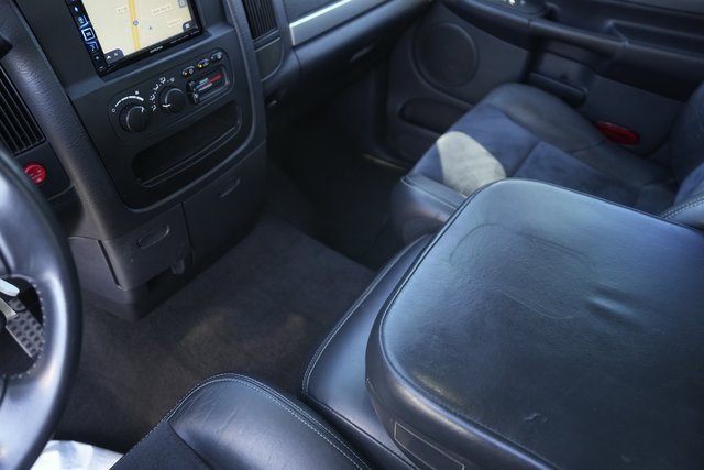 Used 2005 Dodge Ram 1500 Truck 2WD Quad Cab image 30