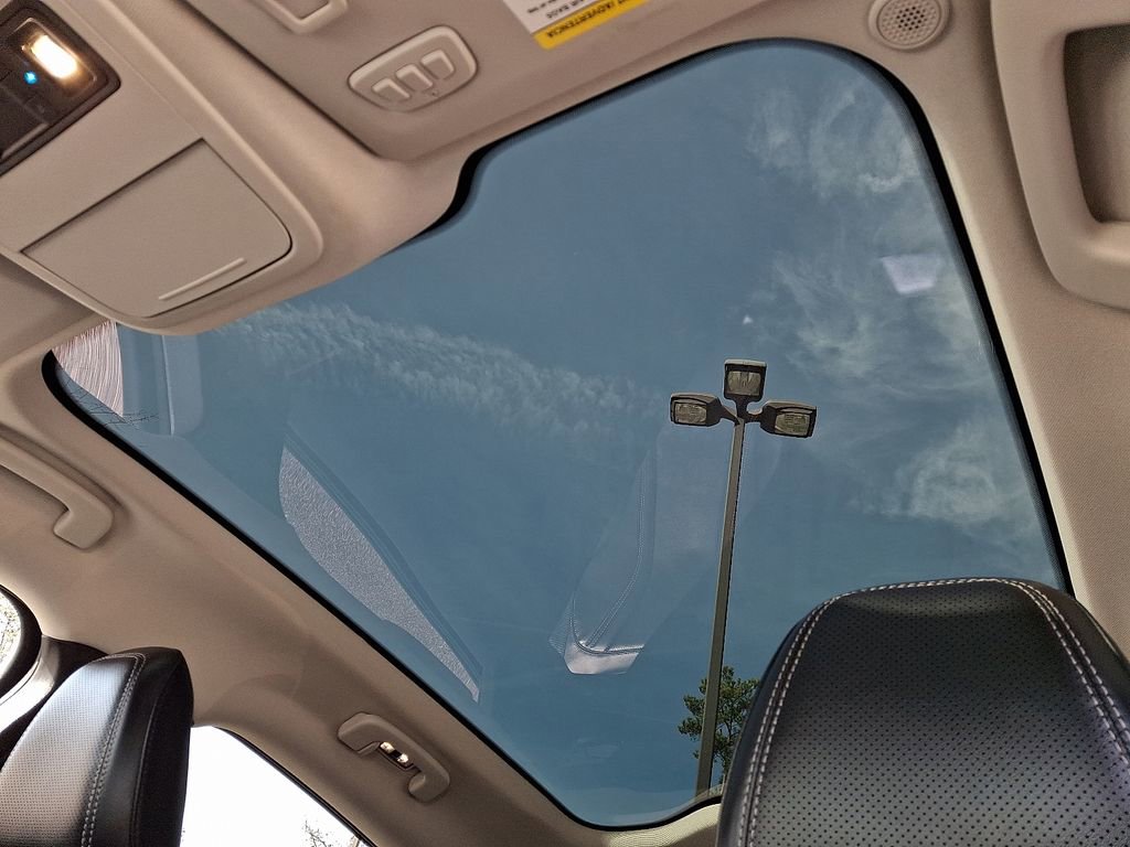 Used 2021 Ford Mustang Mach-E Premium image 14