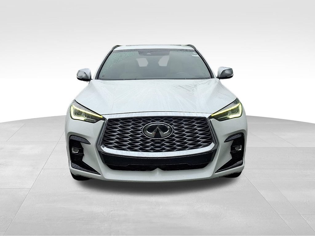 Used 2023 INFINITI QX55 Luxe w/ Accent Package AWD/4WD image 2