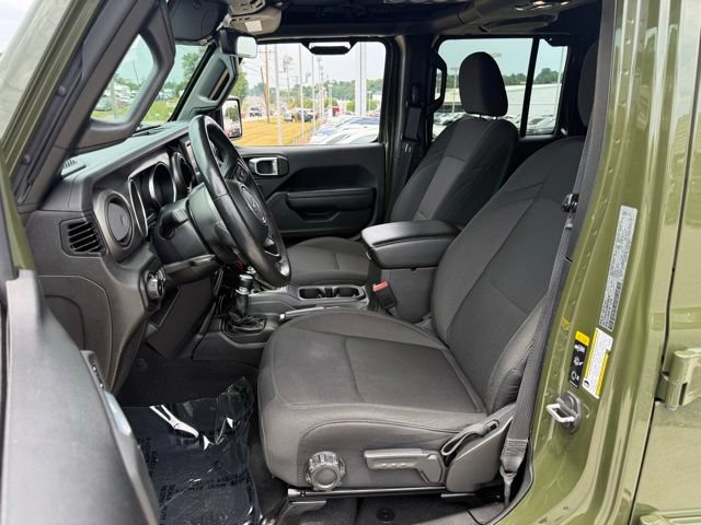 Used 2022 Jeep Wrangler Unlimited Sport AWD/4WD image 14