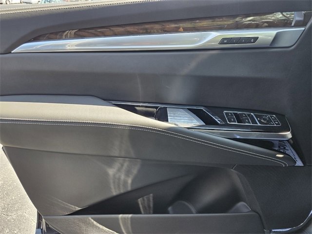 New 2025 Cadillac Escalade ESV Sport Platinum w/ LPO, ONYX Package image 32