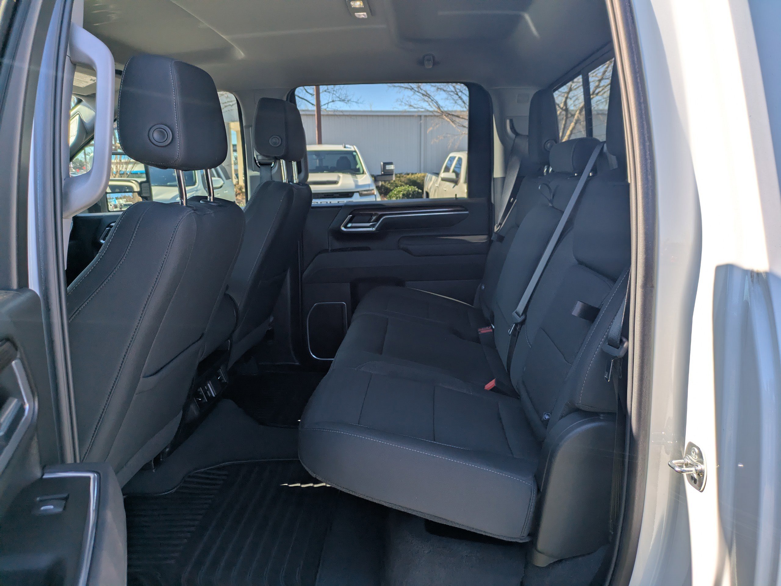 Used 2025 Chevrolet Silverado 2500 LT image 14