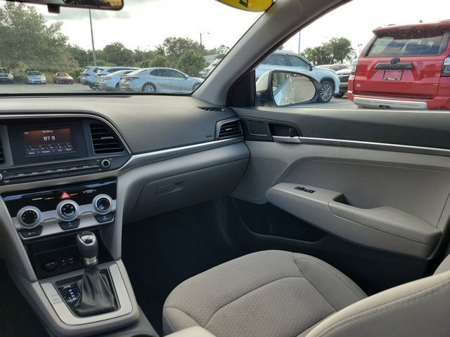 Used 2019 Hyundai Elantra SE image 23