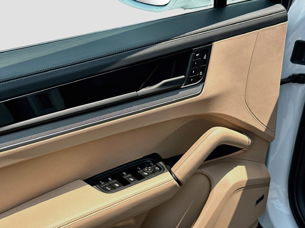 New 2026 Porsche Cayenne S AWD/4WD image 20