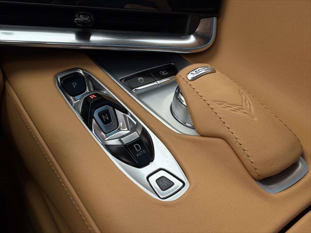 Used 2020 Chevrolet Corvette Stingray Premium Cpe w/ 3LT Preferred Equipment Group RWD image 32