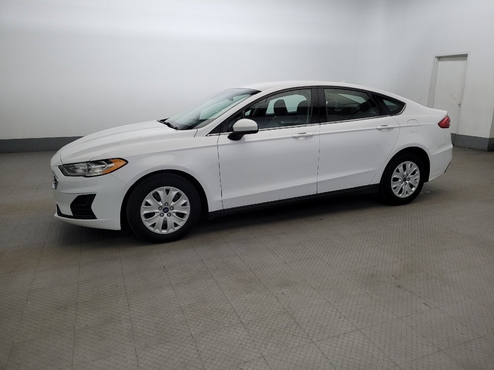 Used 2020 Ford Fusion S FWD image 2