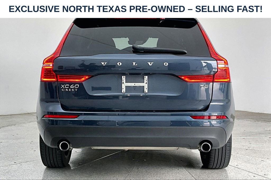 Used 2021 Volvo XC60 T5 Momentum w/ Premium Package FWD image 7