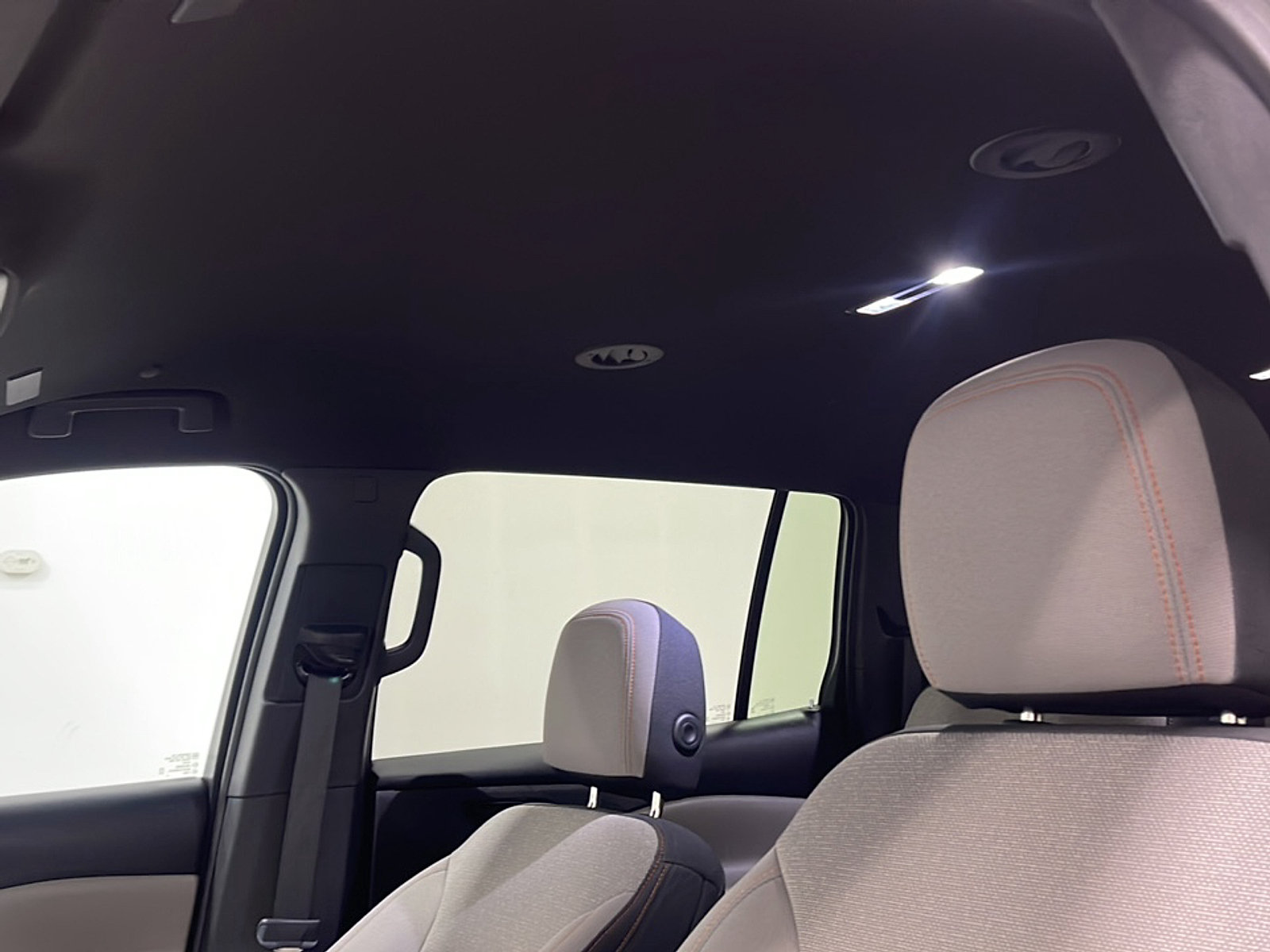 Used 2026 Chevrolet Traverse LT w/ Driver Confidence Package FWD image 13
