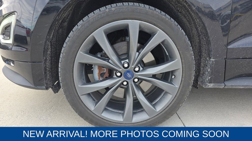 Used 2018 Ford Edge Sport image 9