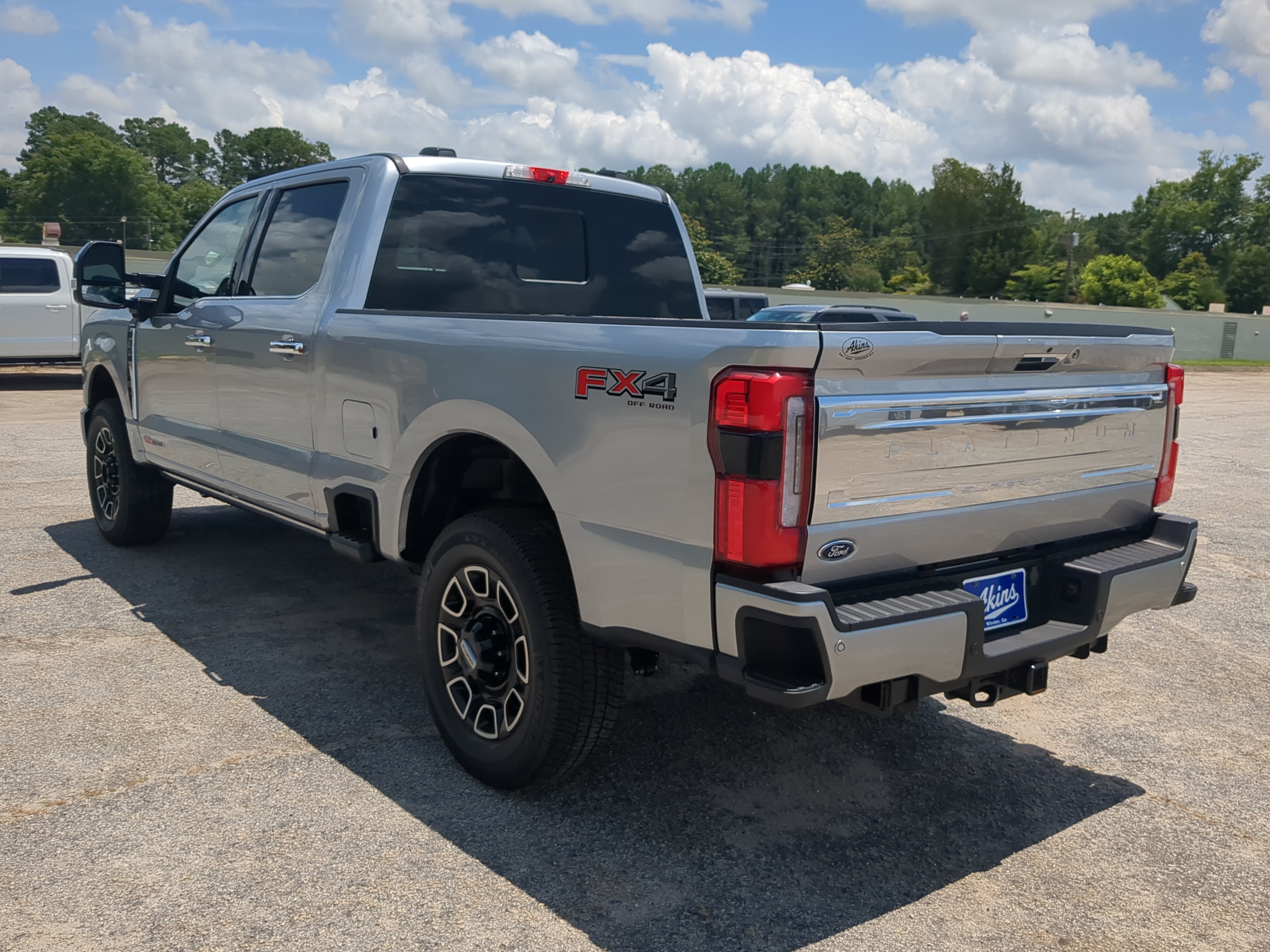 Used 2024 Ford F350 Platinum AWD/4WD image 5