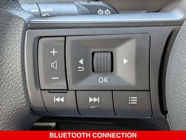 Certified 2025 Nissan Kicks SV AWD/4WD image 20