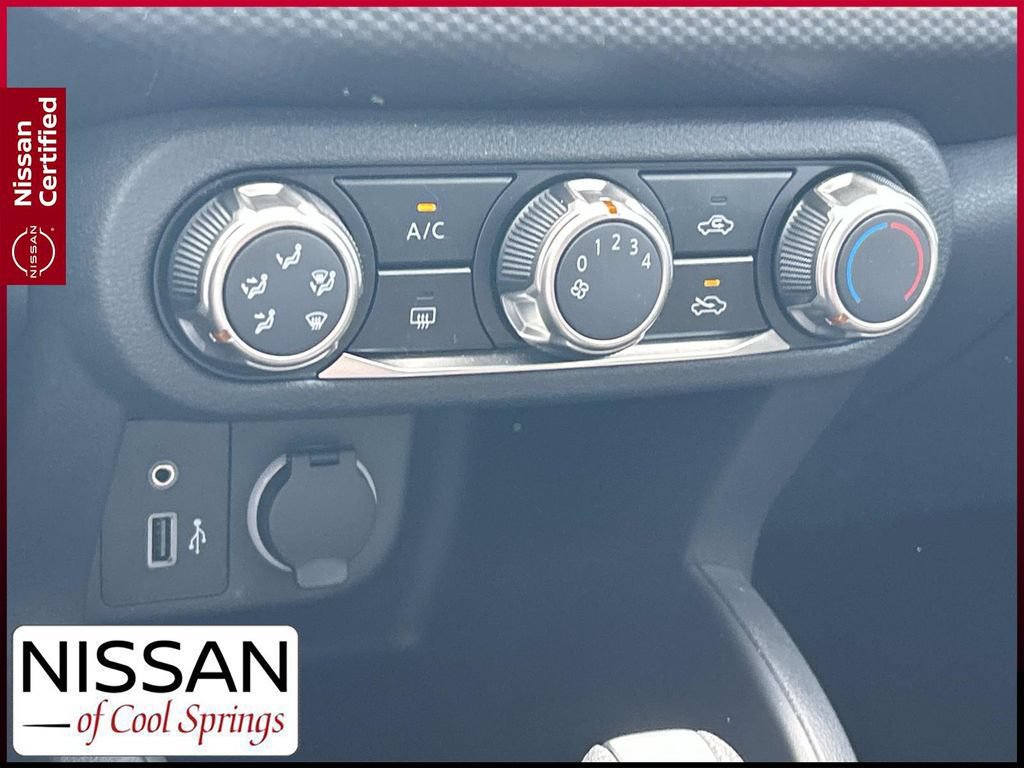 Certified 2025 Nissan Kicks Play S FWD image 32