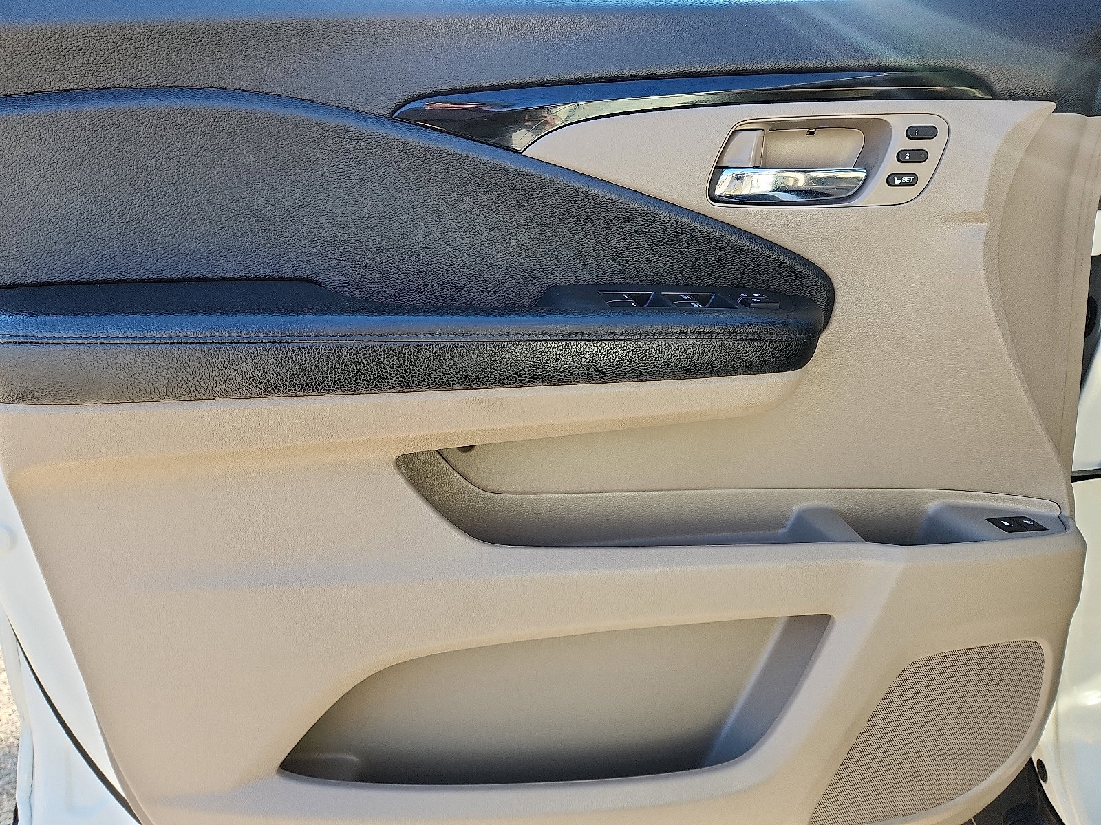 Used 2019 Honda Pilot Touring image 14