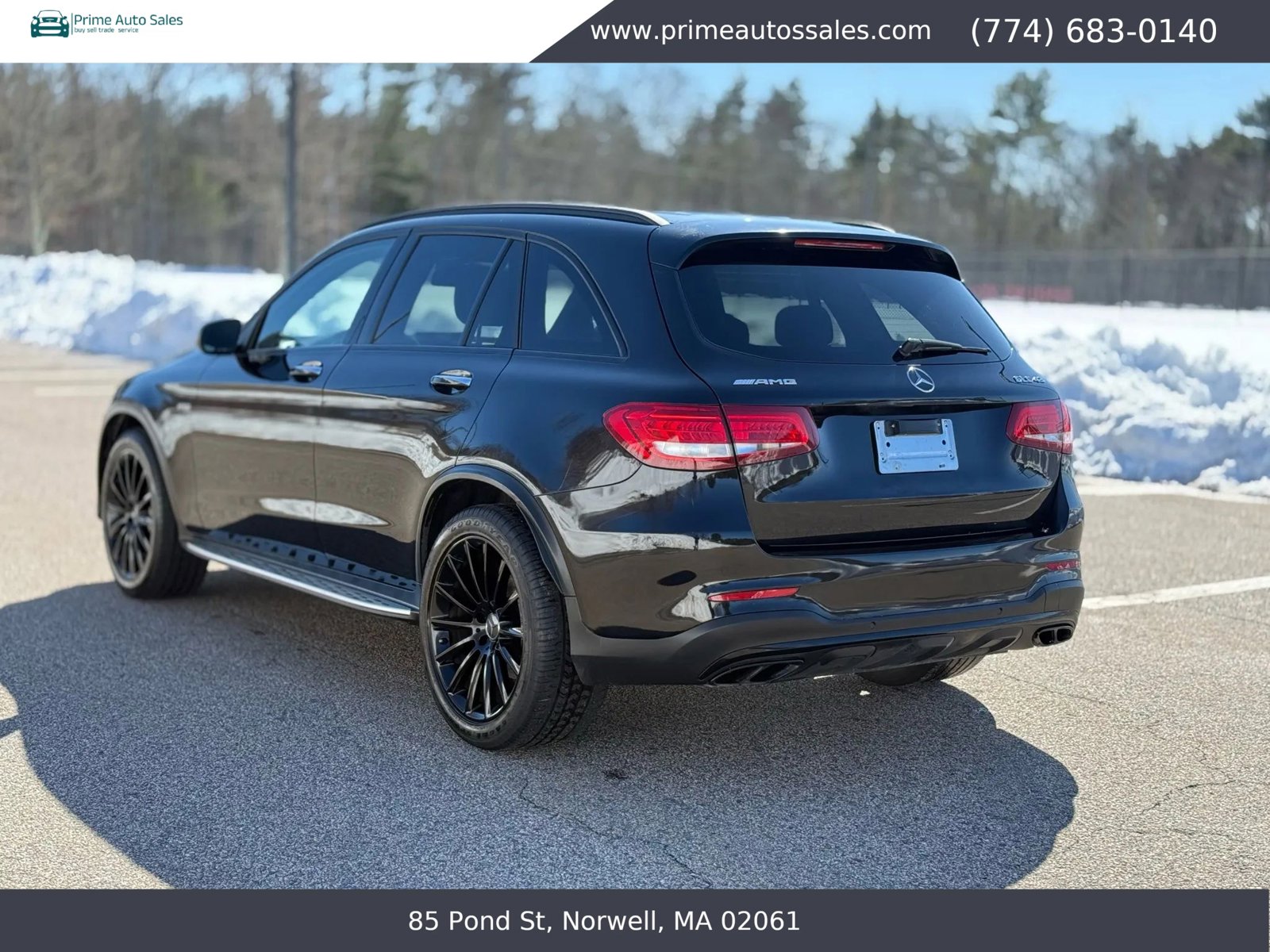 Used 2017 Mercedes-Benz GLC 43 AMG 4MATIC image 5