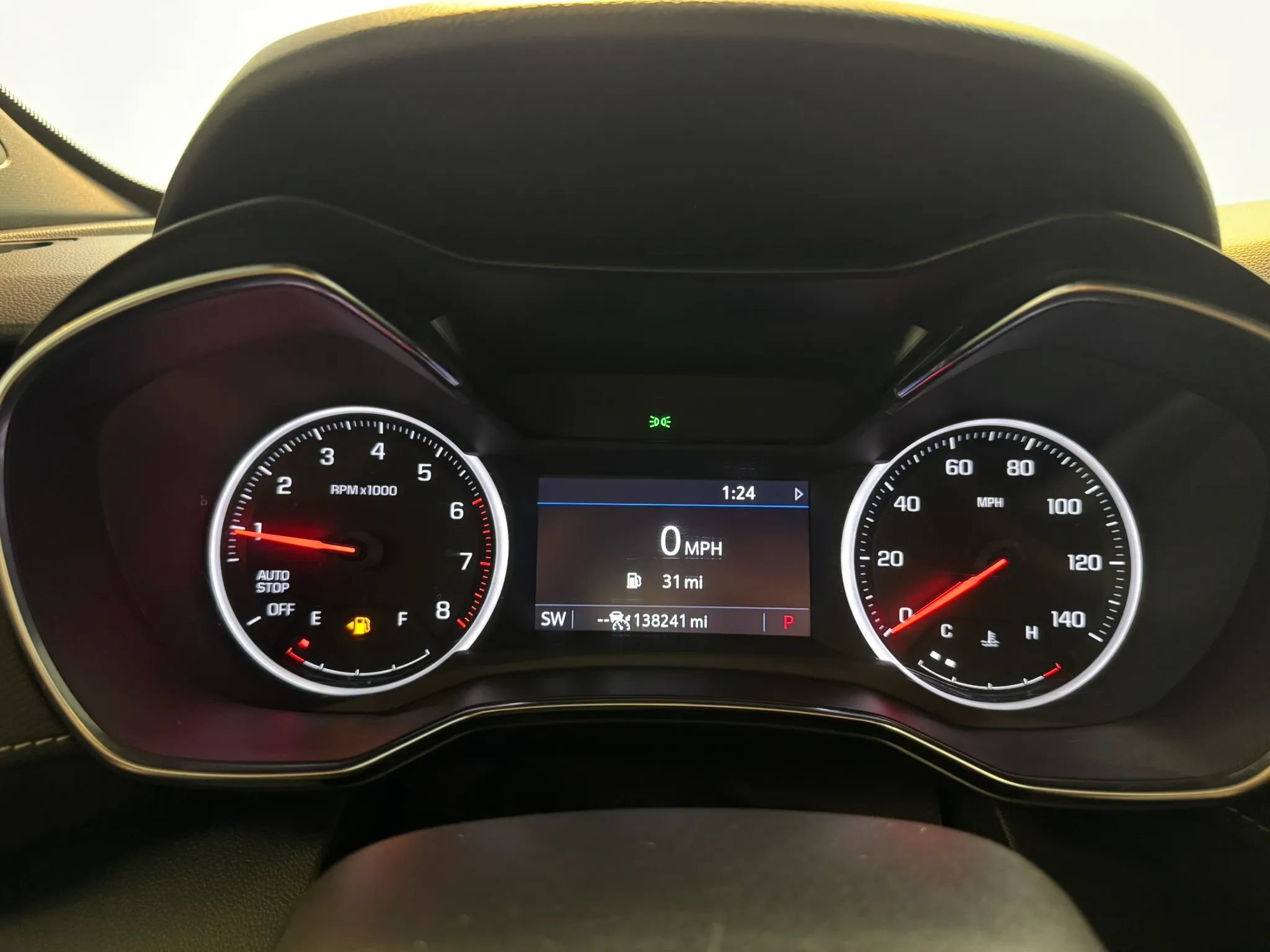 Used 2021 Chevrolet TrailBlazer ACTIV w/ Technology Package FWD image 13