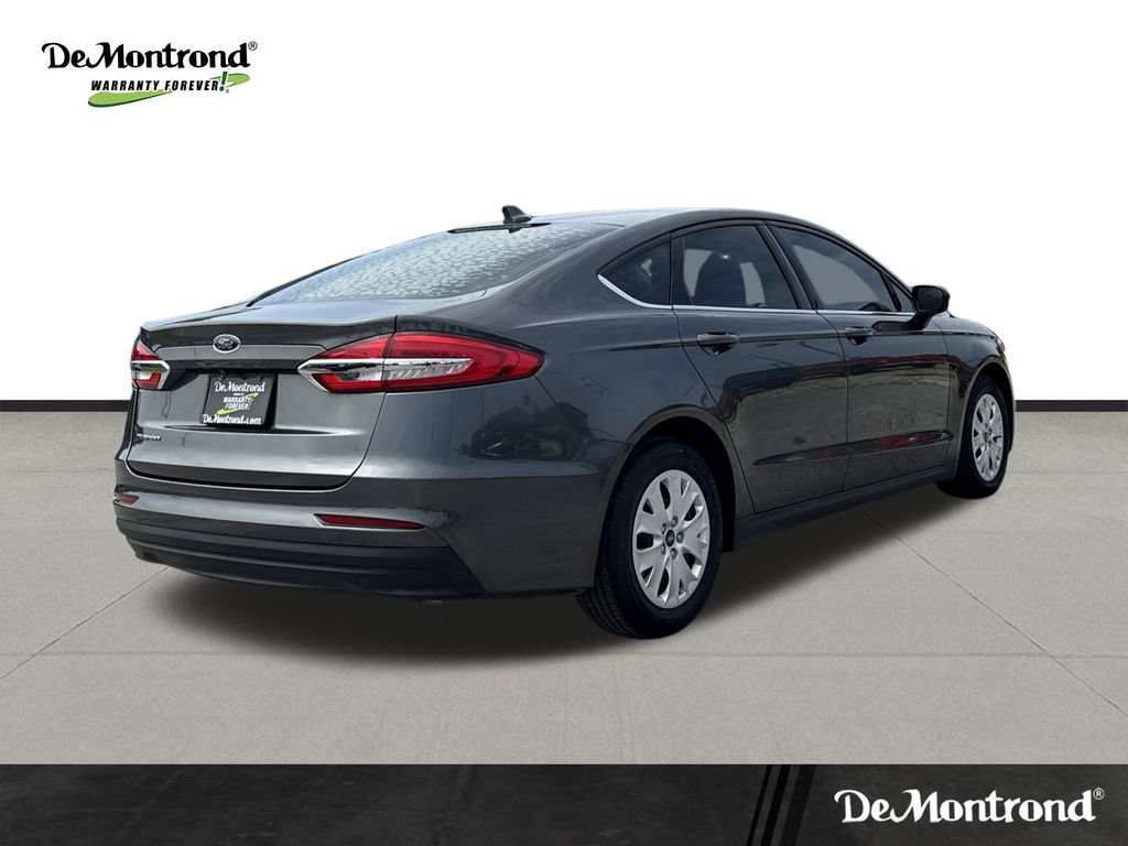 Used 2020 Ford Fusion S FWD image 5
