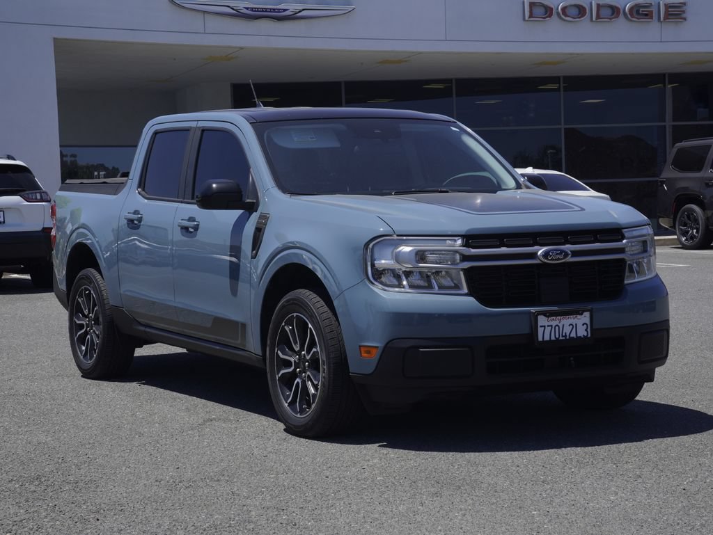 Used 2022 Ford Maverick Lariat w/ Lariat Luxury Package FWD image 2