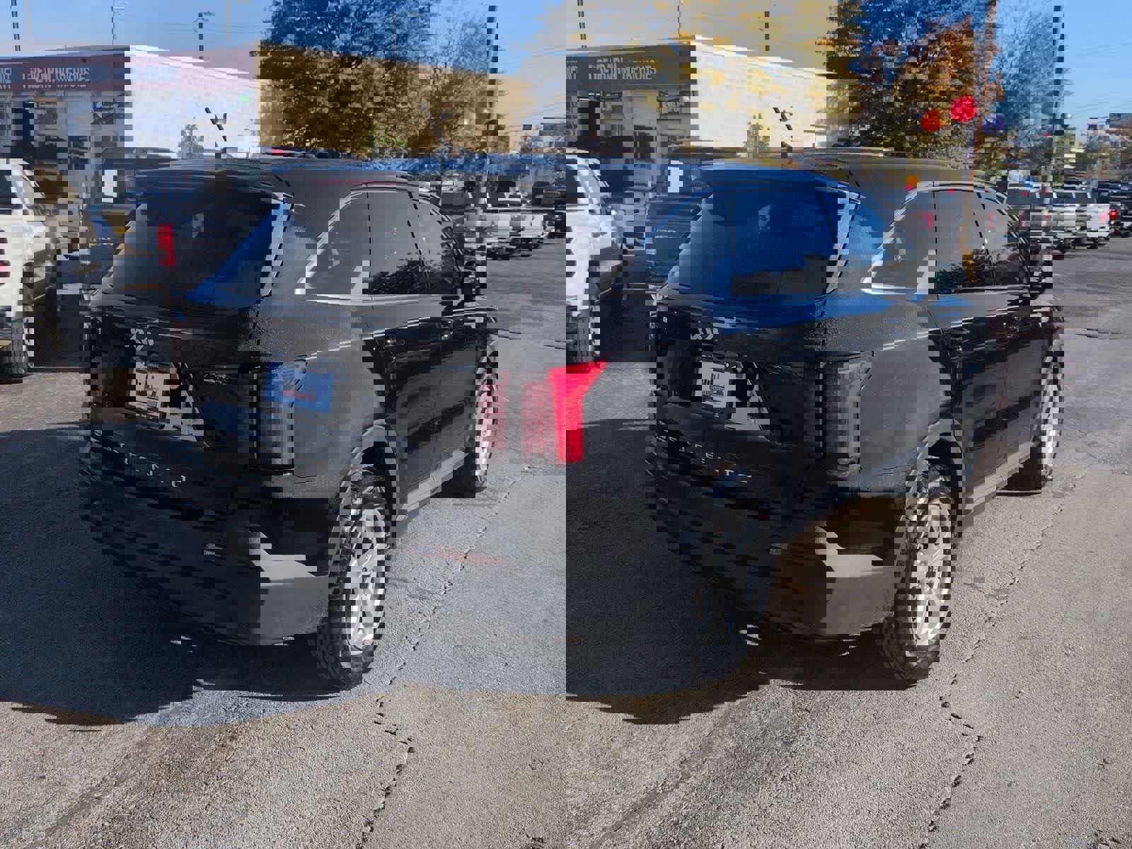 Used 2022 Kia Sorento LX image 8