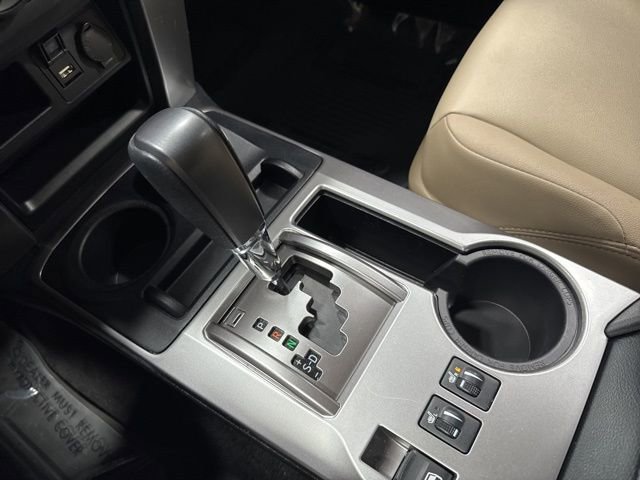 Used 2022 Toyota 4Runner SR5 Premium w/ Moonroof Package AWD/4WD image 23