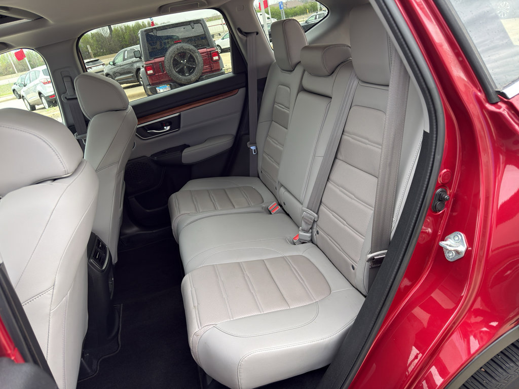 Used 2022 Honda CR-V Touring image 14