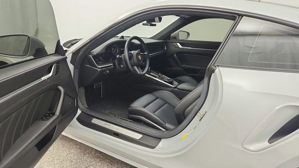 Used 2024 Porsche 911 Turbo S w/ 911 Turbo Sportdesign Package AWD/4WD image 14