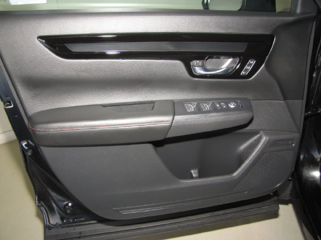 Certified 2026 Honda CR-V Sport Touring image 33