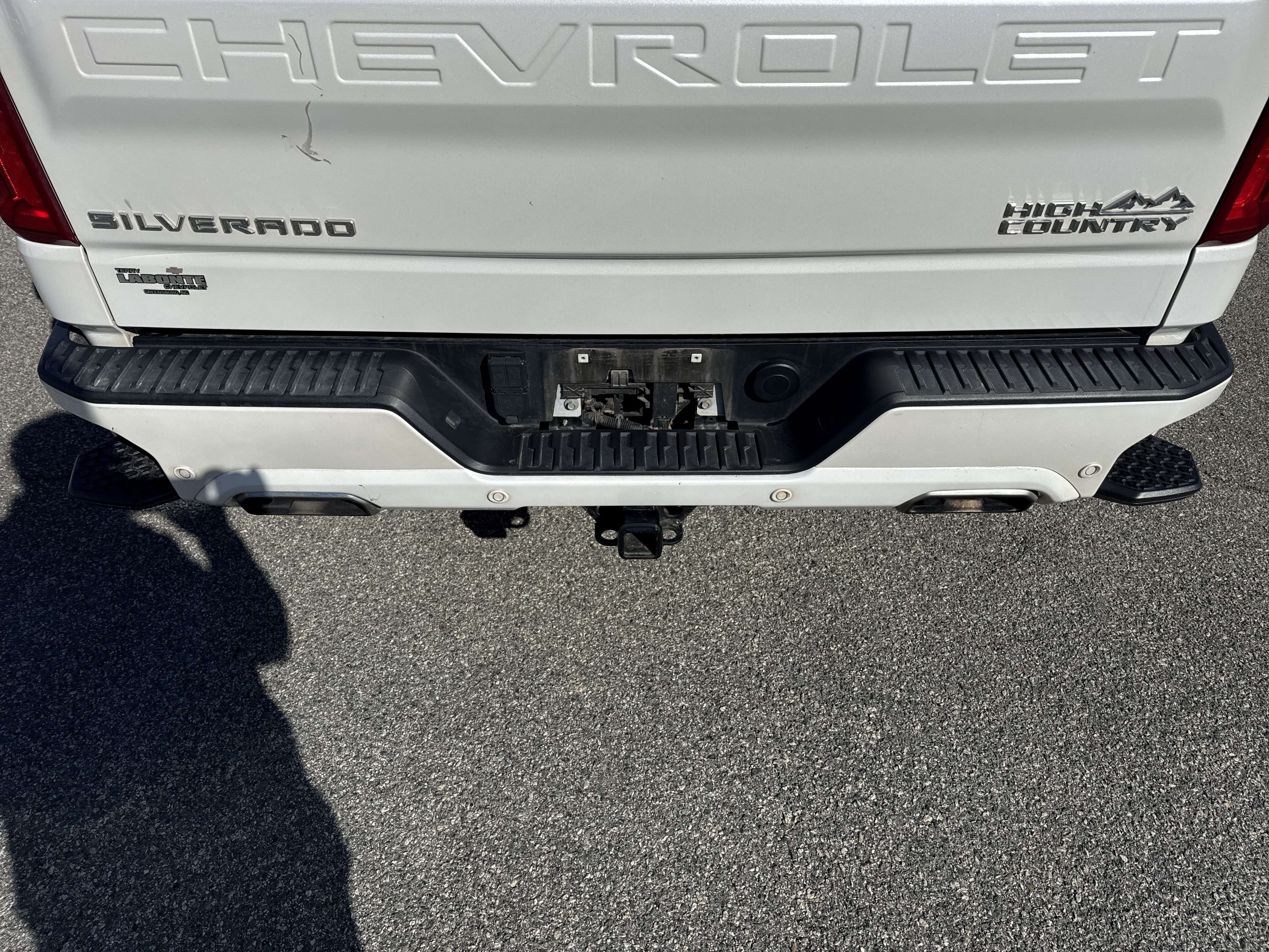 Used 2023 Chevrolet Silverado 1500 High Country image 9