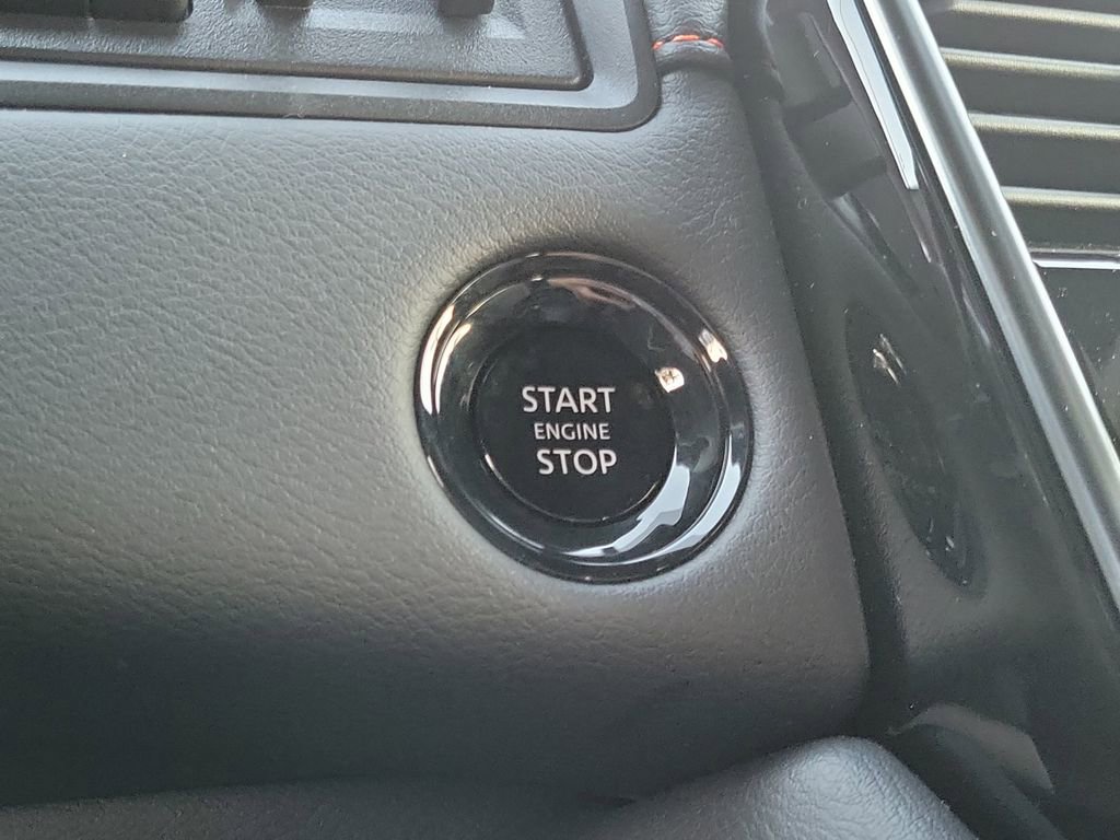 New 2025 Nissan Armada PRO-4X image 39