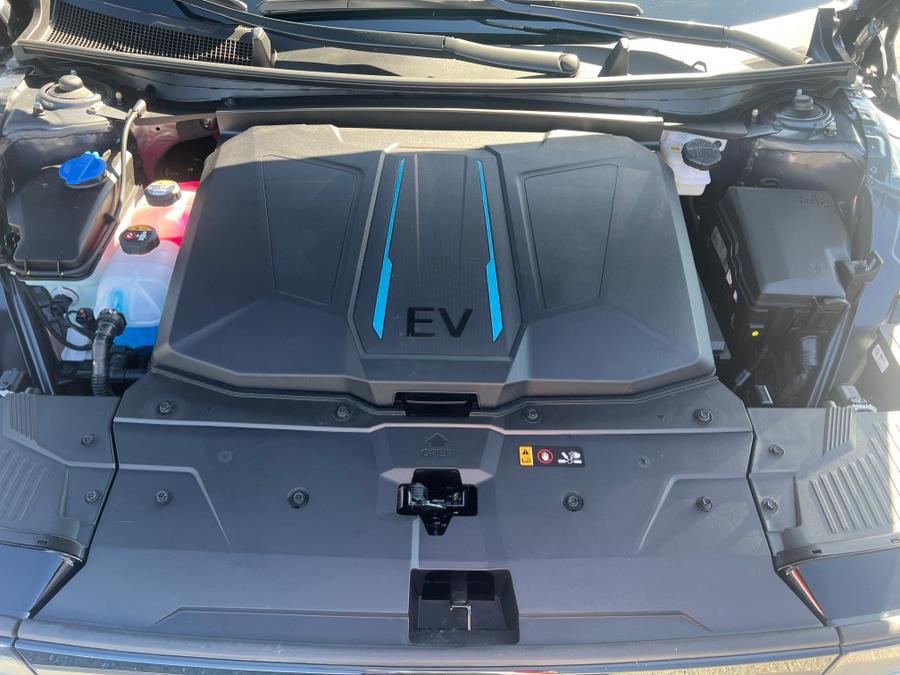 Used 2023 Hyundai Ioniq 5 Limited w/ Cargo Package image 53