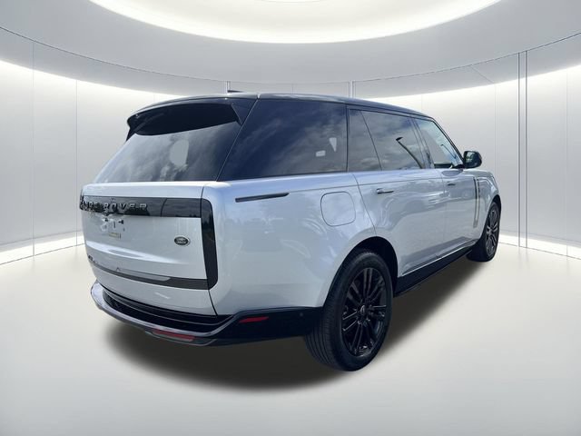 Certified 2023 Land Rover Range Rover Long Wheelbase SE AWD/4WD image 5
