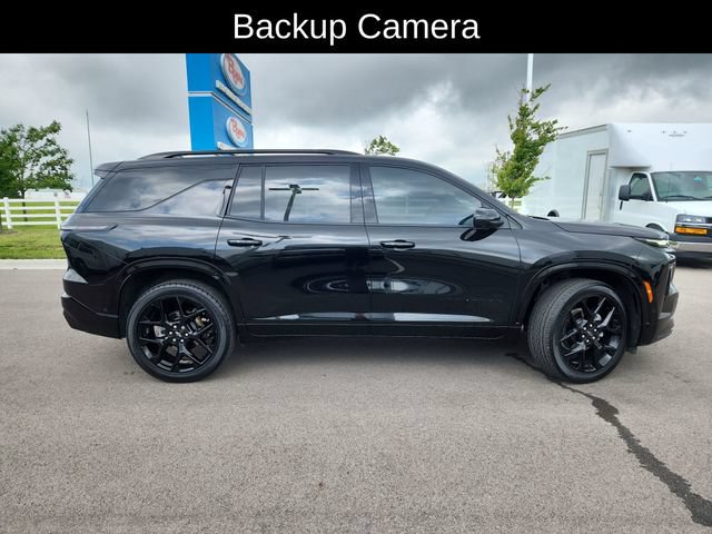 Used 2025 Chevrolet Traverse RS AWD/4WD image 10