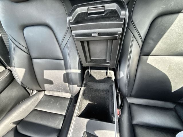 Used 2023 Tesla Model Y Long Range AWD/4WD image 21