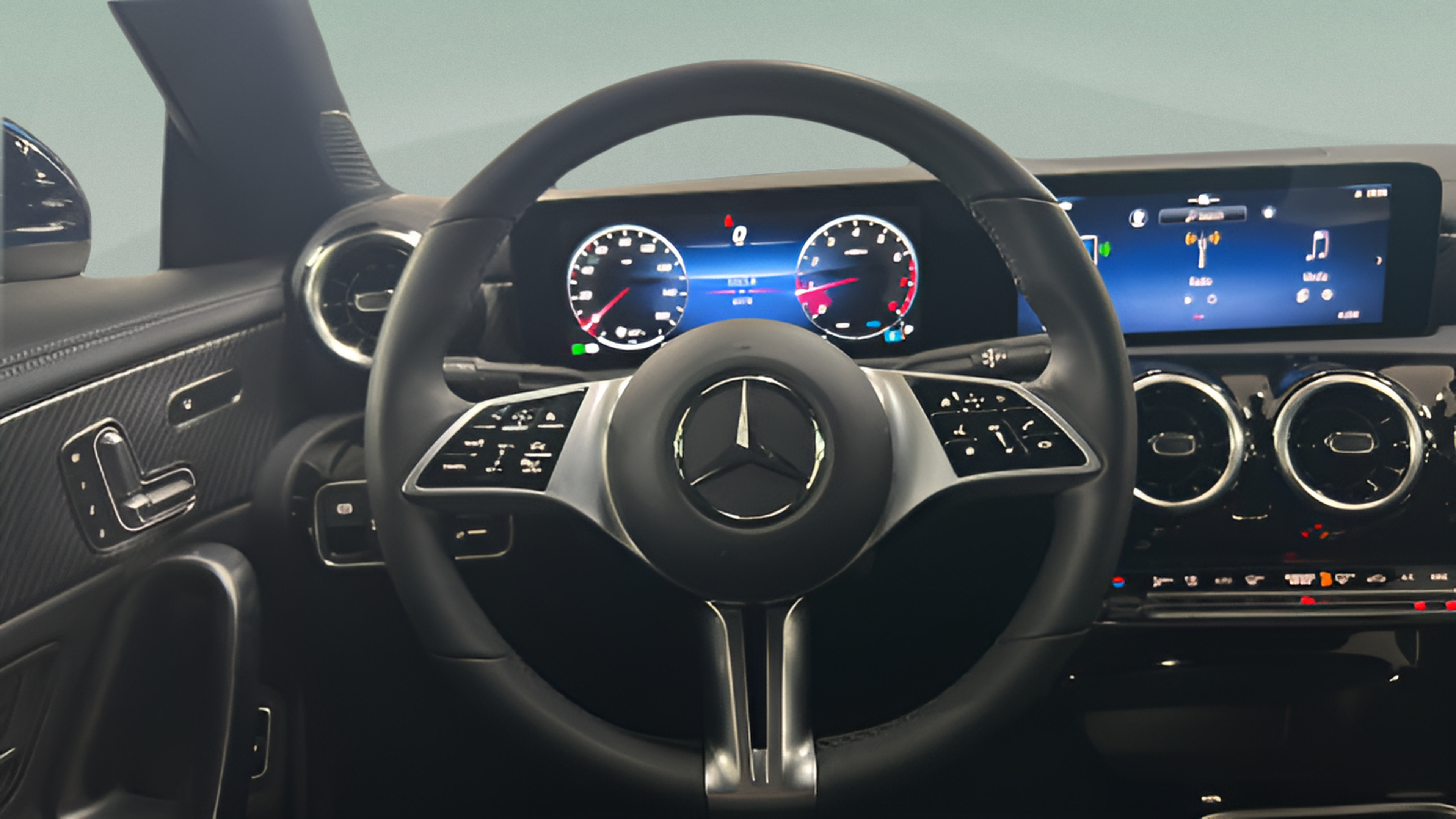 Certified 2026 Mercedes-Benz CLA 250 4MATIC image 24