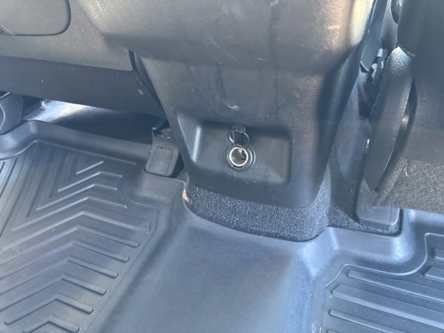 Used 2024 Kia Telluride S w/ S Sunroof Package image 25