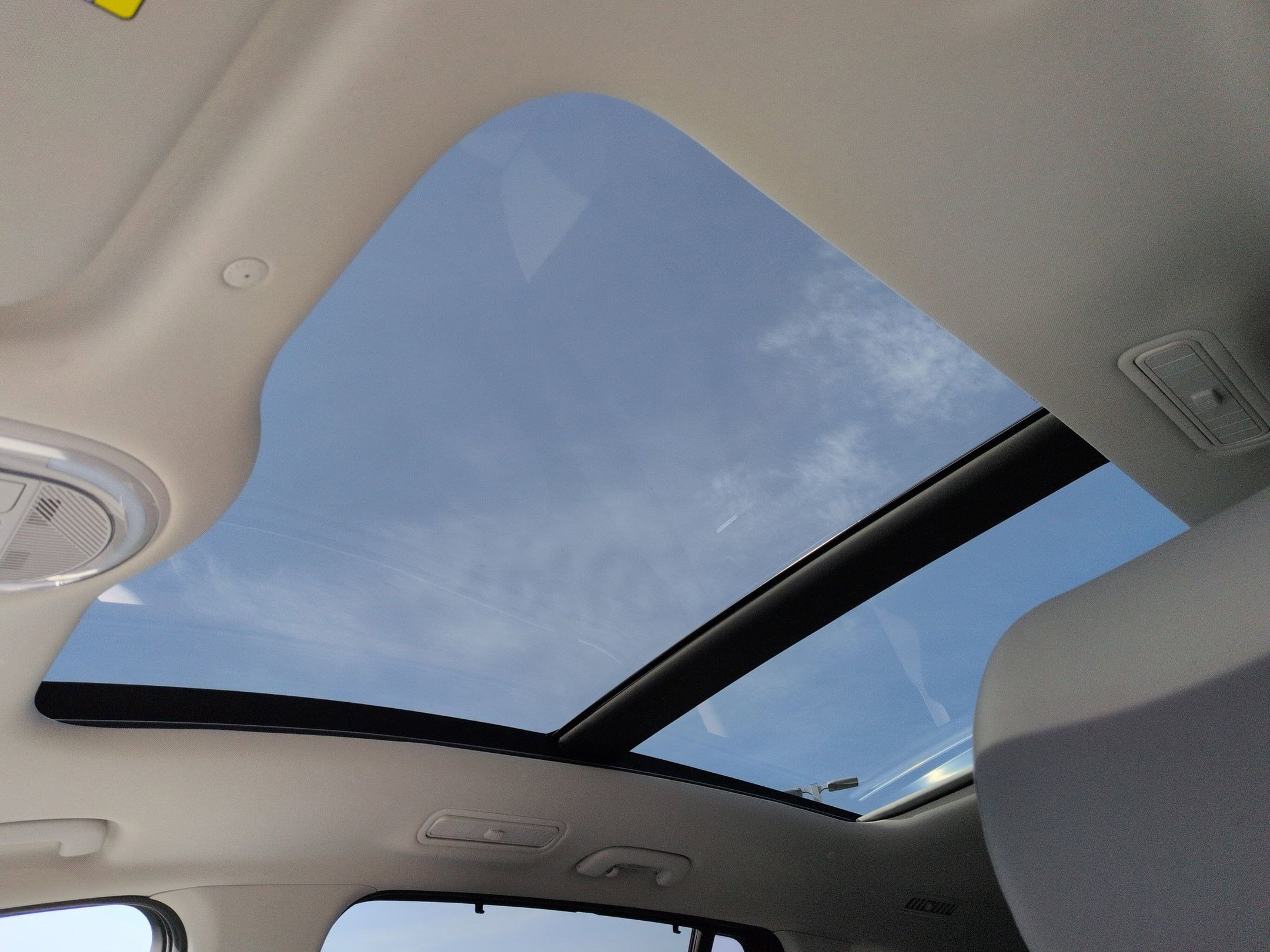 Used 2026 Hyundai Ioniq 9 Limited image 28