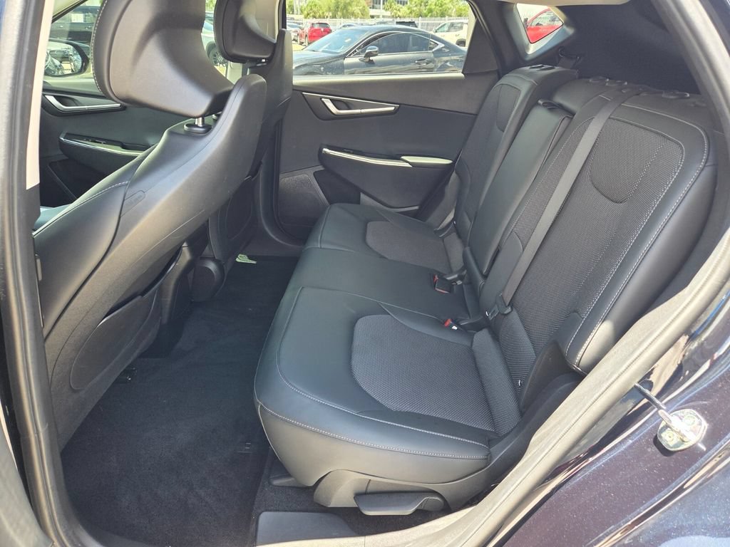 Used 2024 Kia EV6 Light RWD image 6