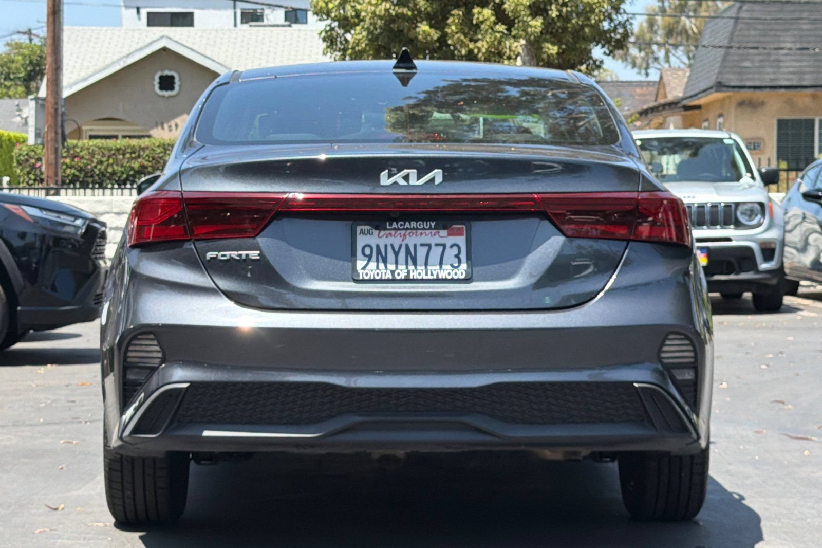 Used 2024 Kia Forte LXS FWD image 5