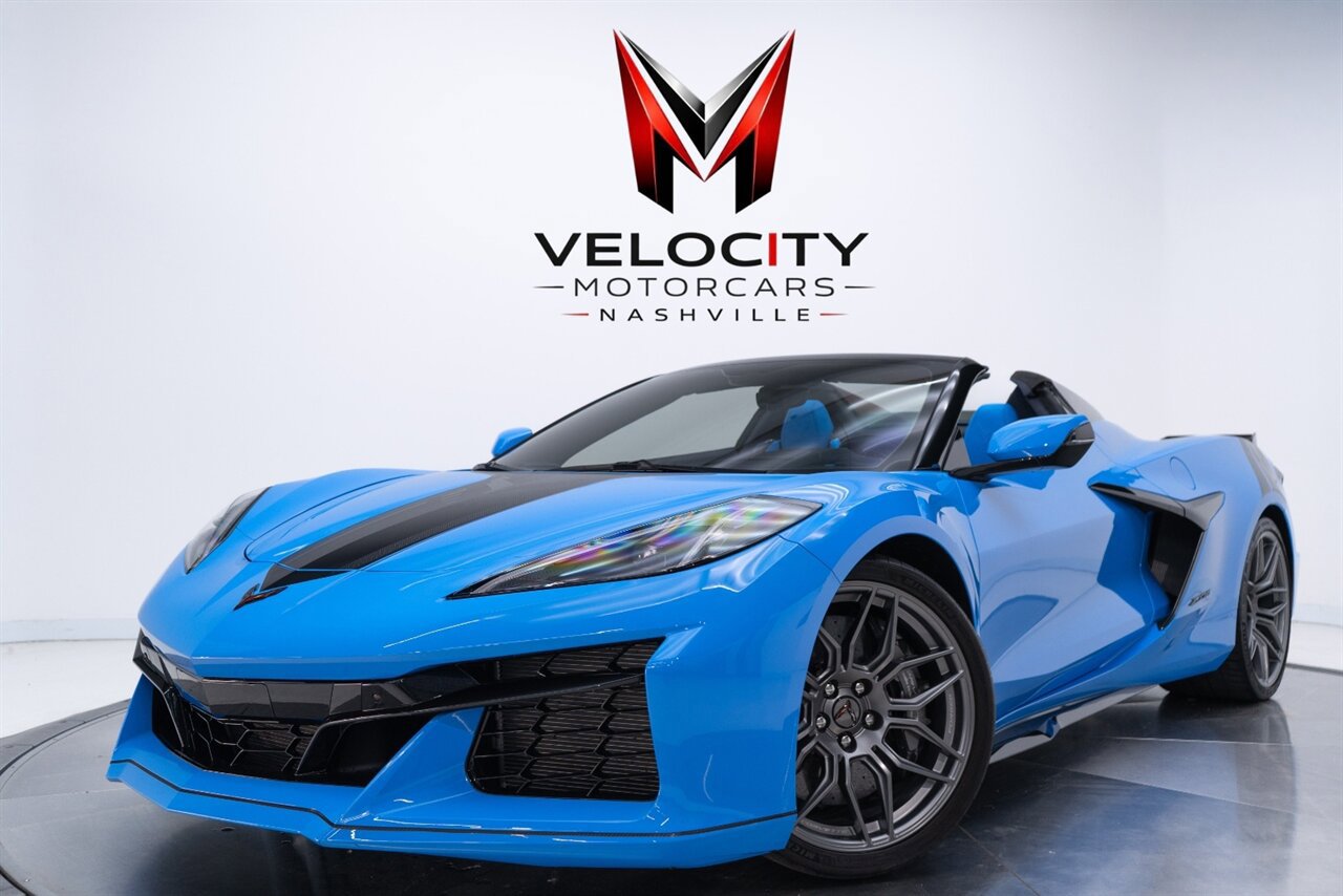 Used 2023 Chevrolet Corvette Z06 w/ Stealth Interior Trim Package RWD image 1