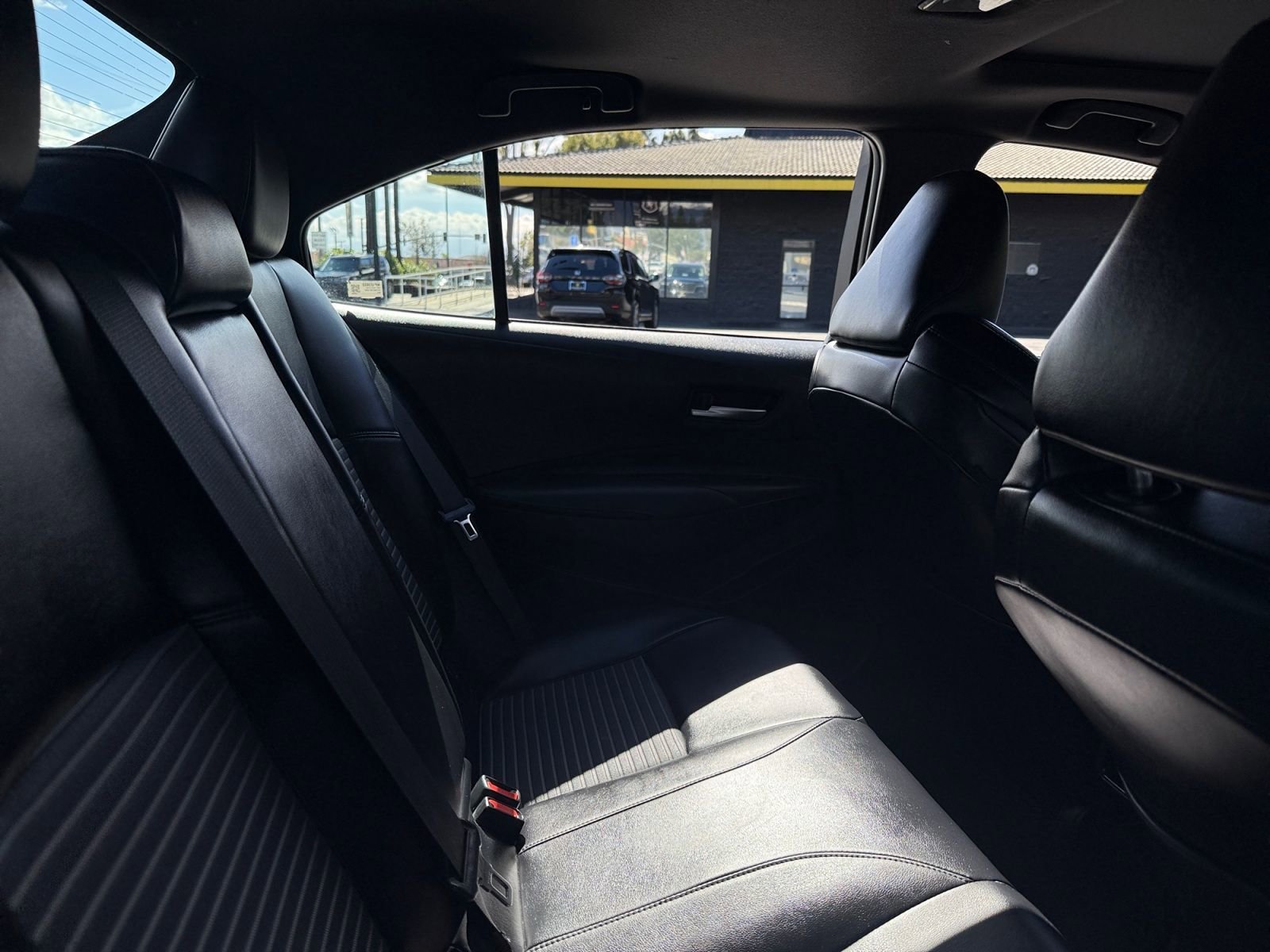 Used 2022 Toyota Corolla XSE w/ Carpet Mat Package (TMS) FWD image 17
