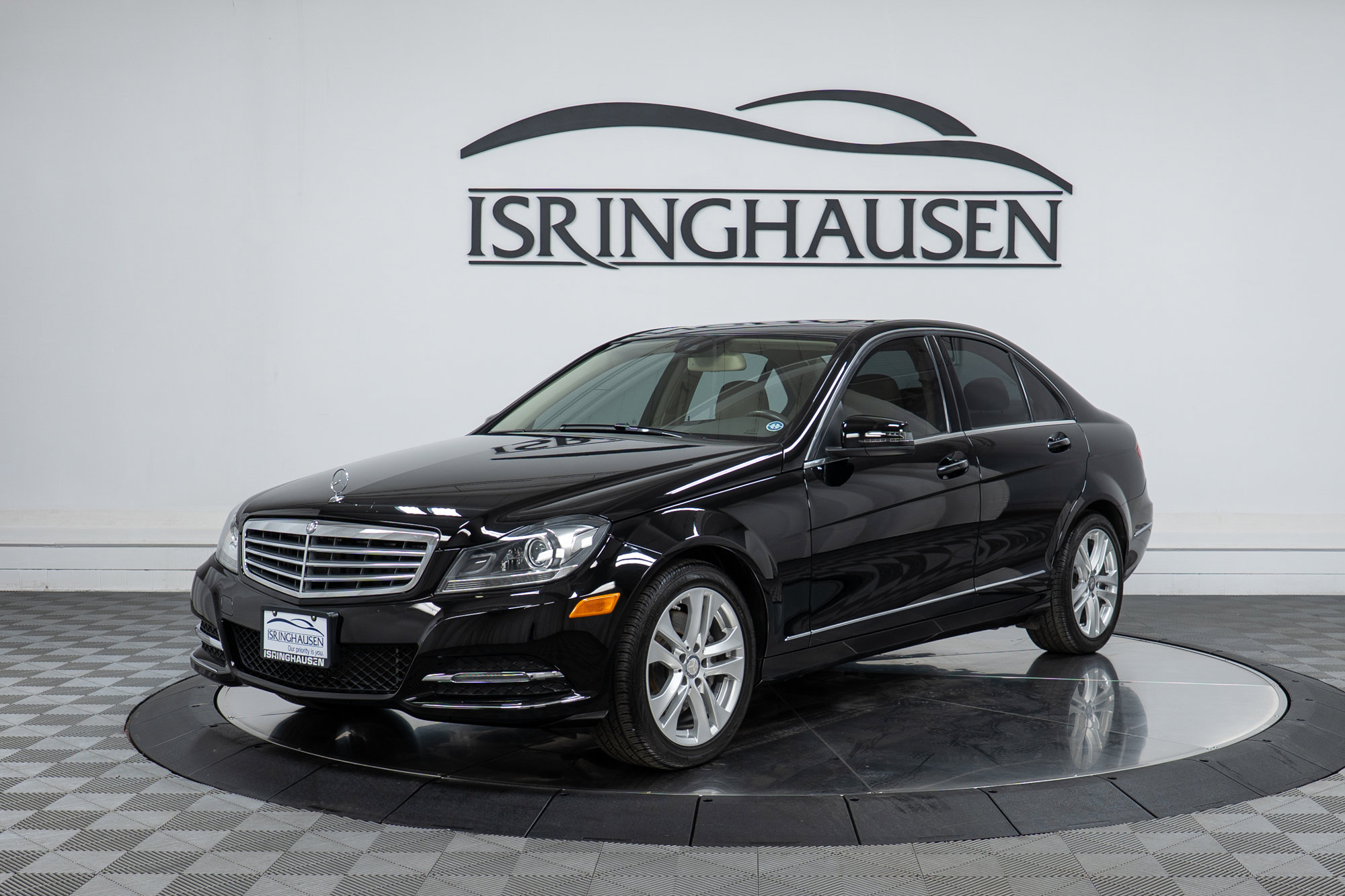 Used 2014 Mercedes-Benz C 300 4MATIC Sedan image 1