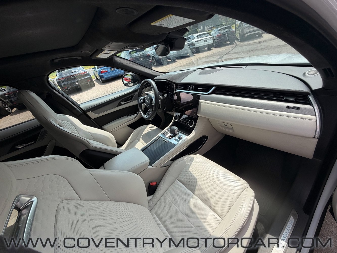 Used 2021 Jaguar F-PACE SVR AWD/4WD image 27