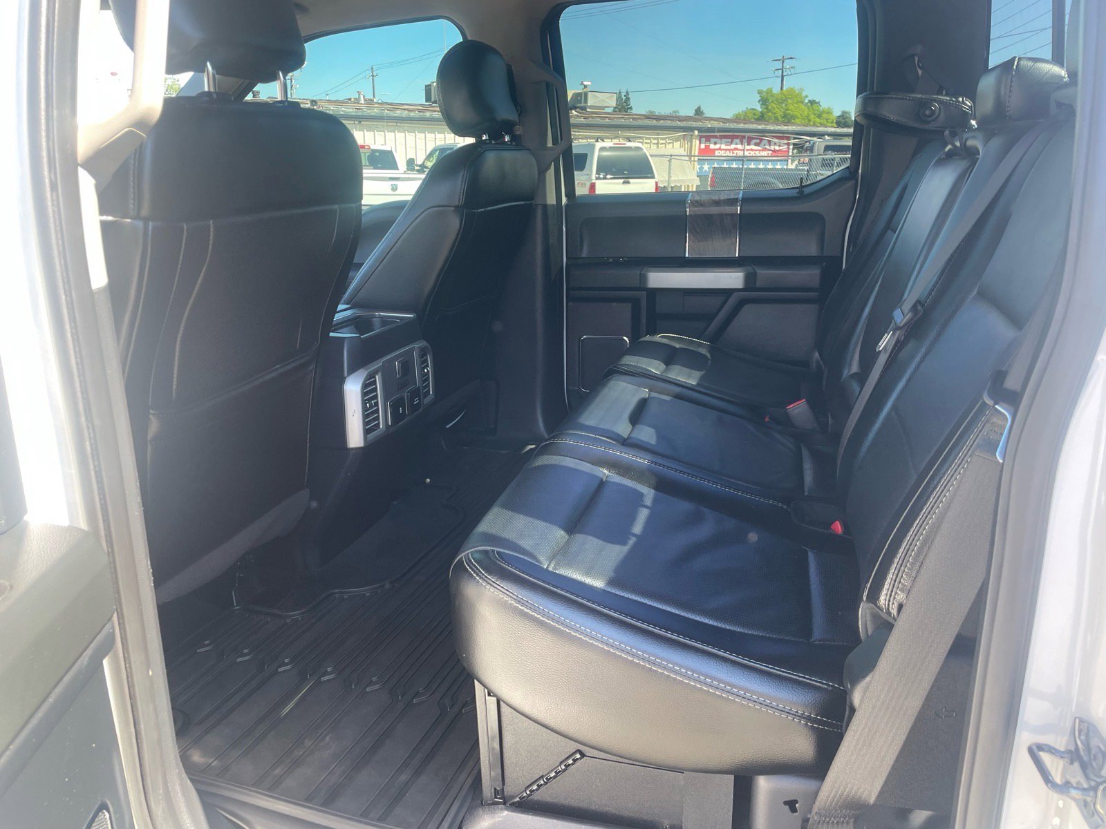 Used 2017 Ford F250 Lariat w/ Lariat Ultimate Package image 13