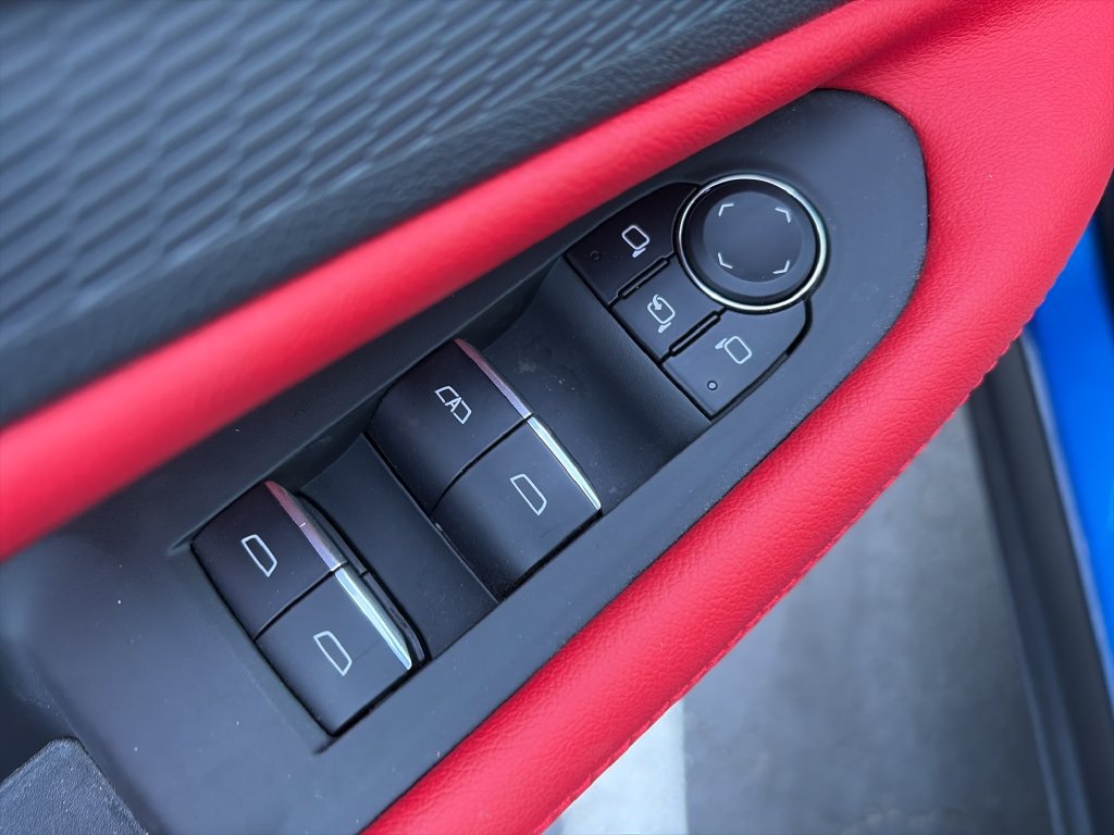 New 2025 Chevrolet Blazer EV RS RWD image 17