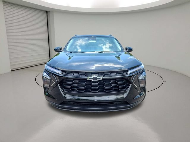 New 2026 Chevrolet Trax LT w/ Driver Confidence Package FWD image 2