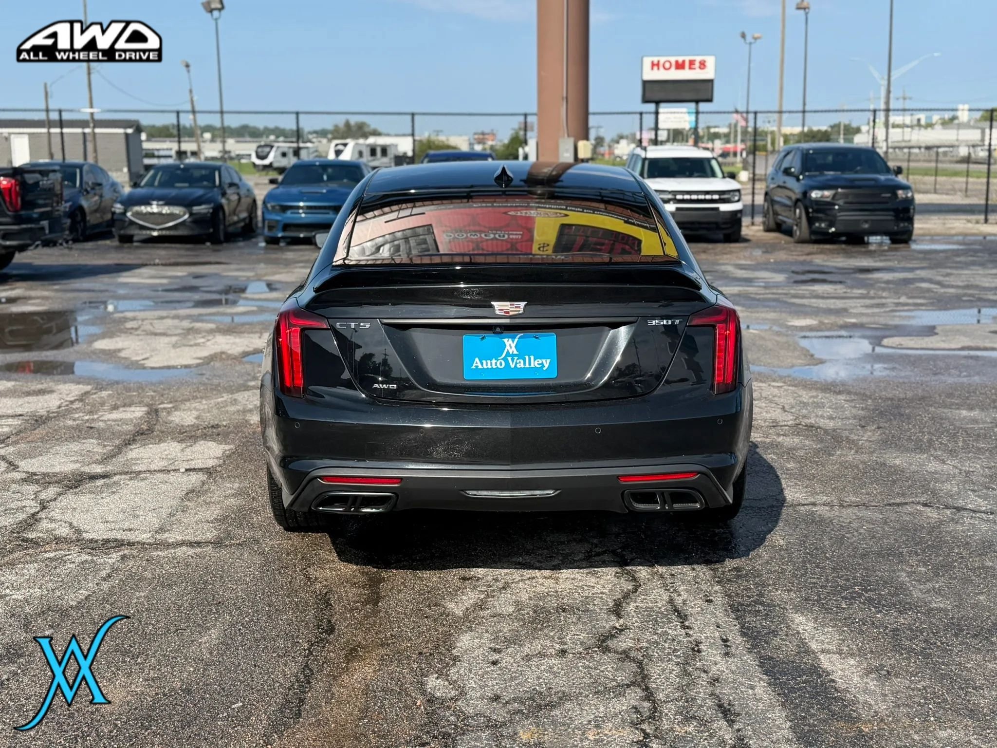 Used 2023 Cadillac CT5 Luxury w/ Cold Weather Package AWD/4WD image 6