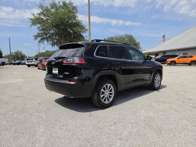 Certified 2022 Jeep Cherokee Latitude Lux w/ Sun & Sound Group AWD/4WD image 4