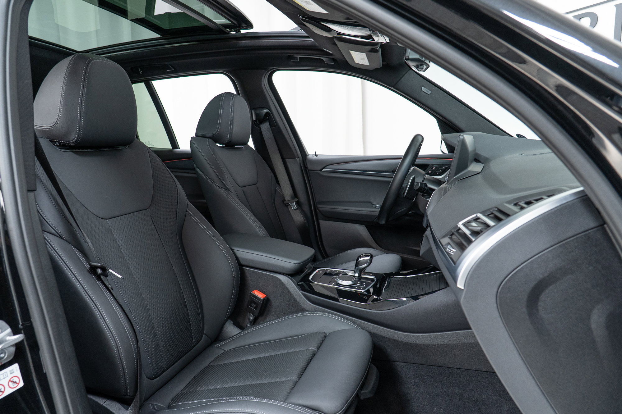 Used 2024 BMW X3 xDrive30i w/ Premium Package w/ZPA image 22